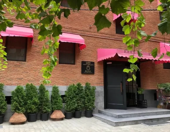 Elle Boutique Hotel