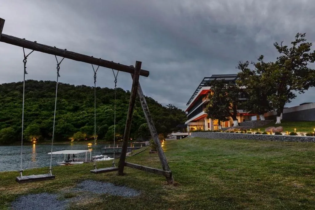 Kvareli-Lake-Resort-Welfare-services (7)