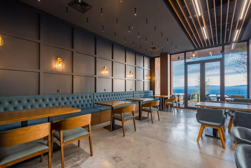 Kvareli-Lake-Resort-resturant (2)