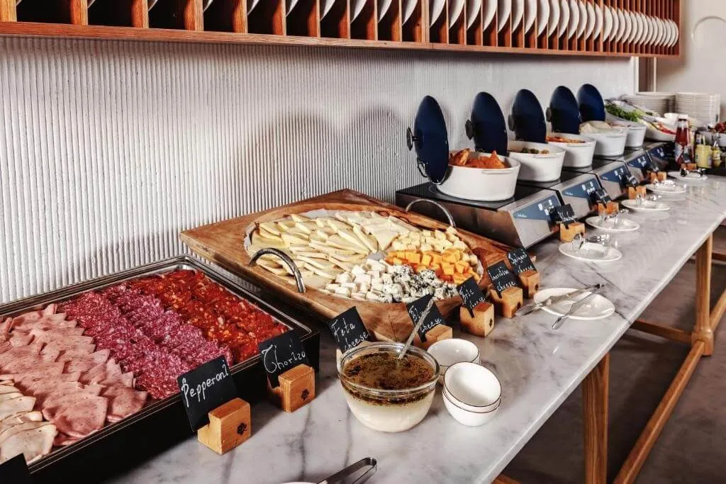 Kvareli Lake Resort resturant5