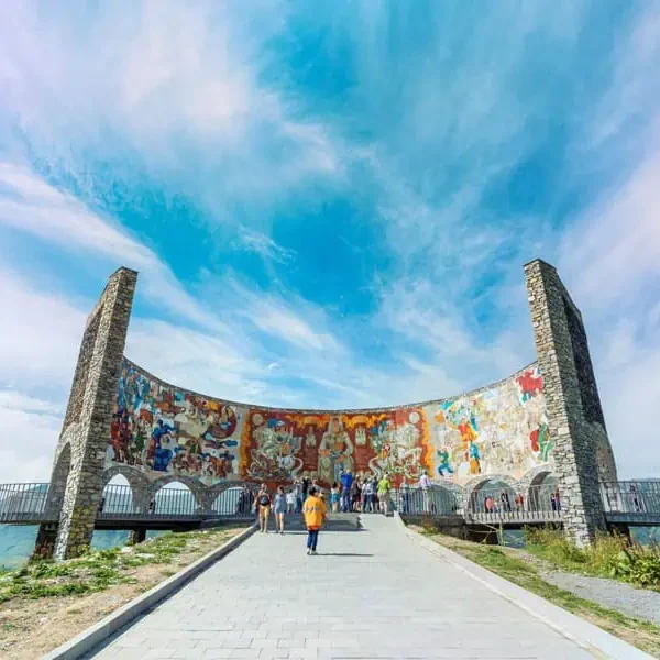 Gudauri Panorama Friendship