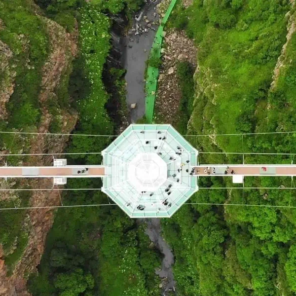 diamond bridge