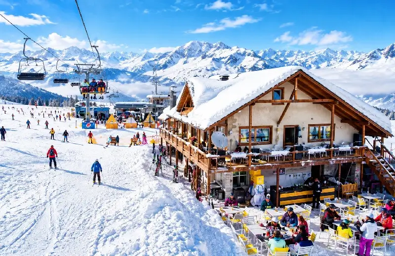 Winter in Gudauri with snow-covered ski slopes — Best time to visit Georgia