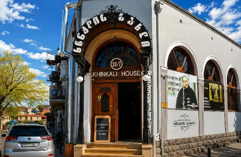 Traditional khinkali restaurant interior in Georgia — Khinkali guide