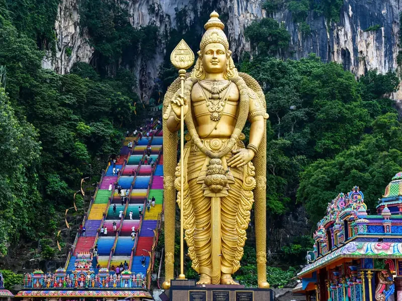 Batu Caves murugan status kuala lumpur