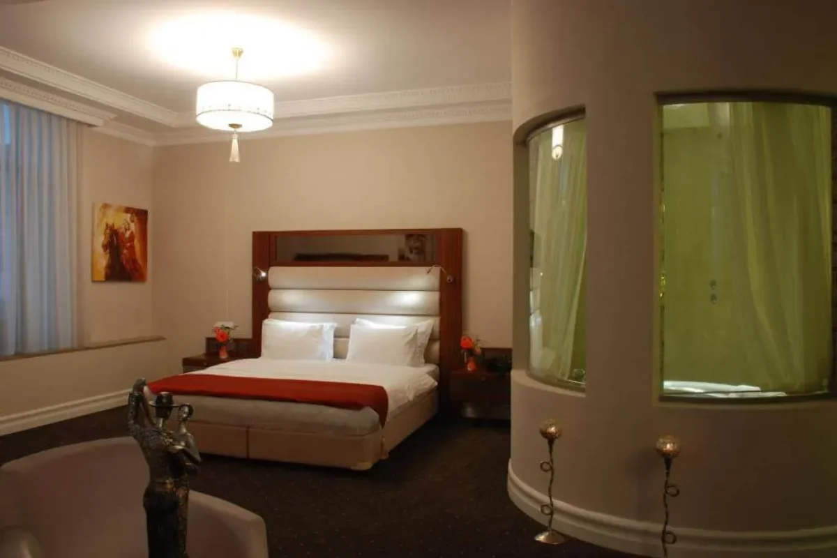 Batumi World Palace DBL room
