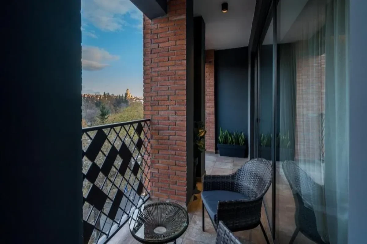 Bridge hotel reviews