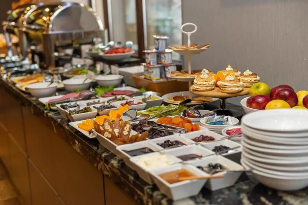 City avenue hotel menu