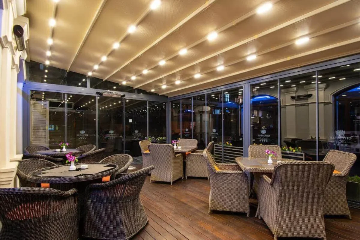 City avenue hotel tbilisi bar