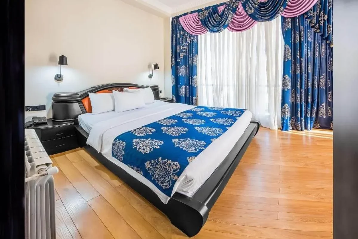 Cron palace kosher tbilisi hotel price