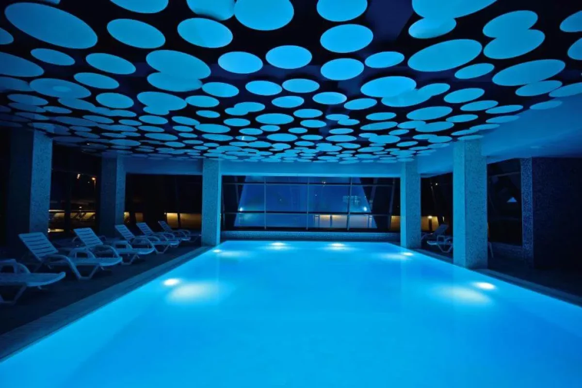 Grand Gloria Hotel pool