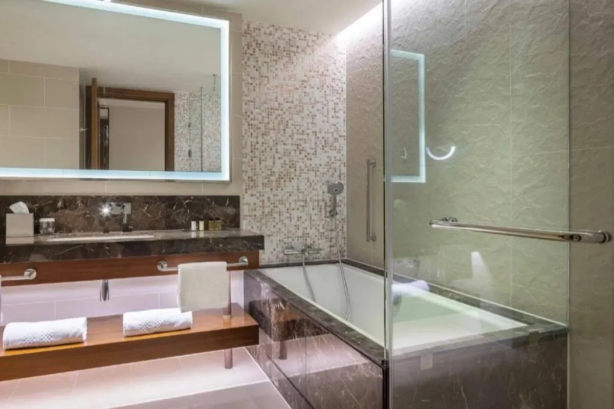 Hilton Batumi Hotel Bathroom