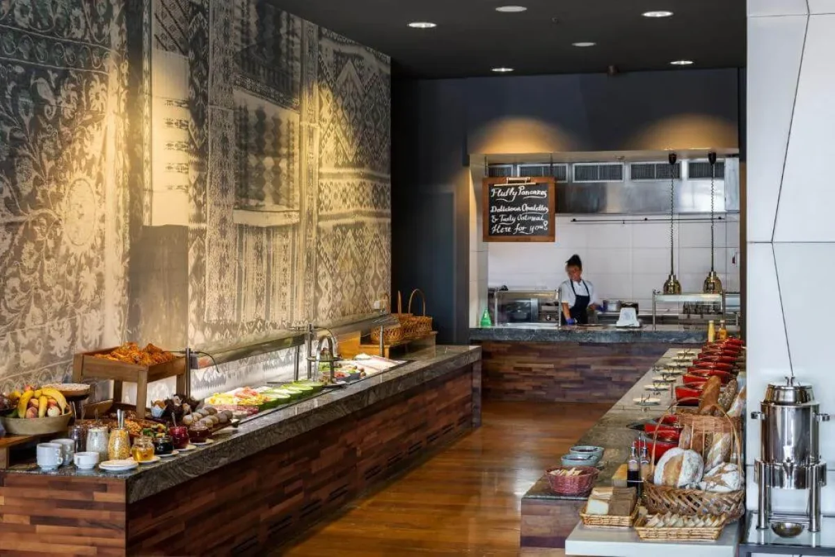 Holiday Inn Tbilisi menu