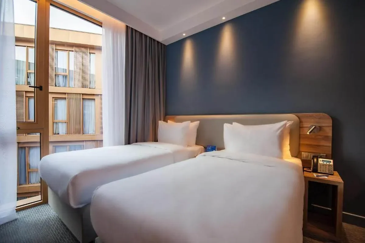 Holiday inn express Tbilisi phone number