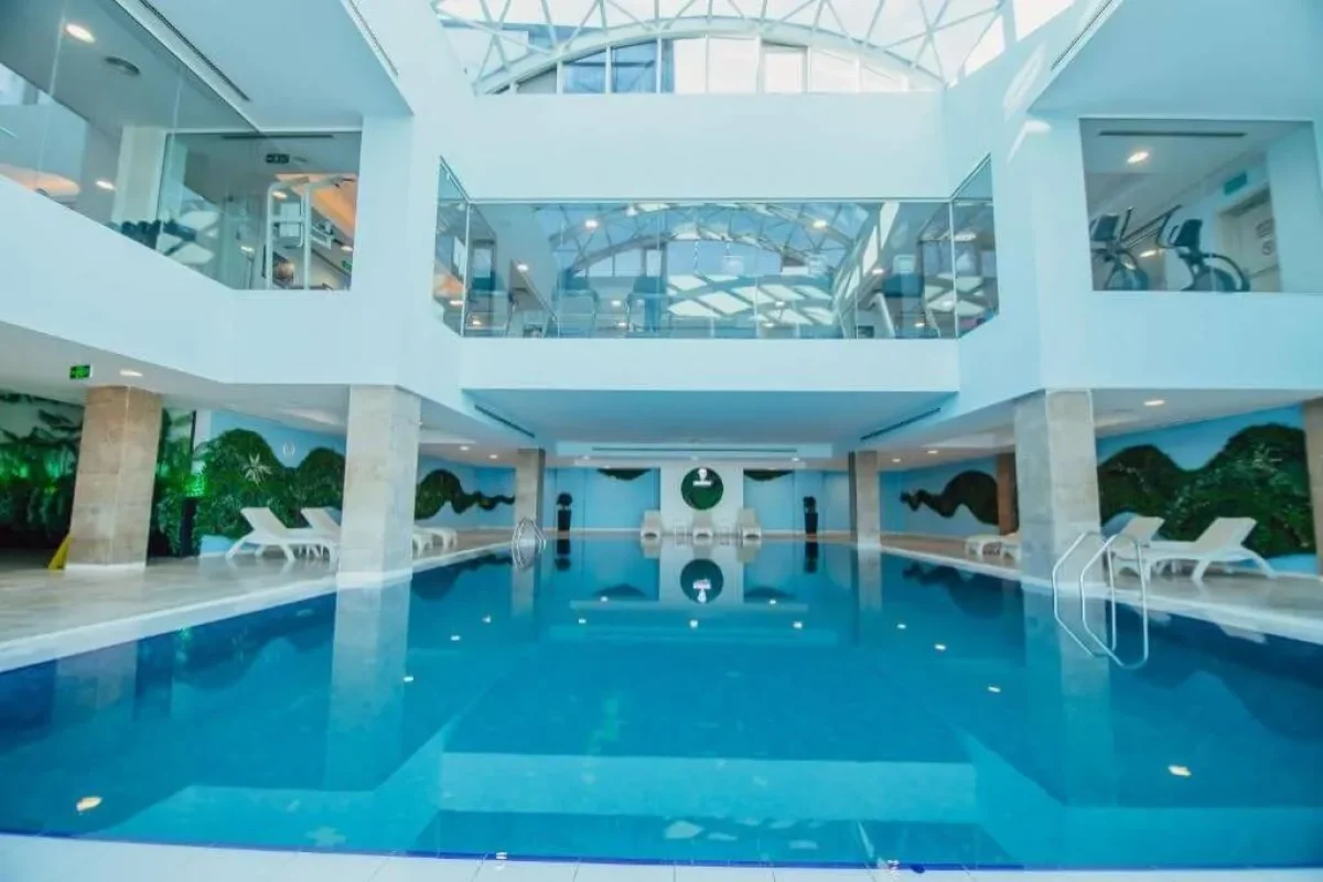 JRW Welmond Hotel Batumi Pool