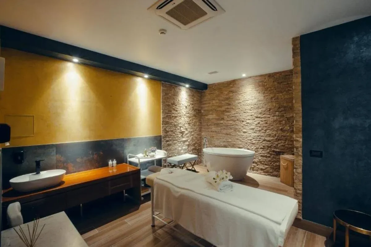 Marjan plaza hotel massage