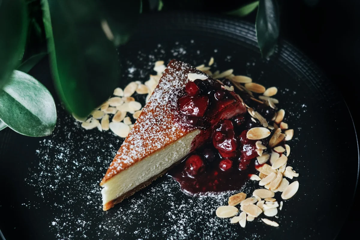 Monograph Freedom Square 09