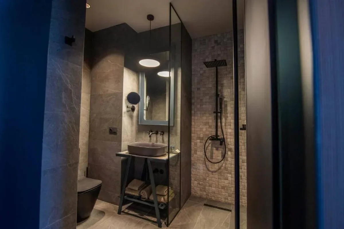 Qarvasla hotel tbilisi room