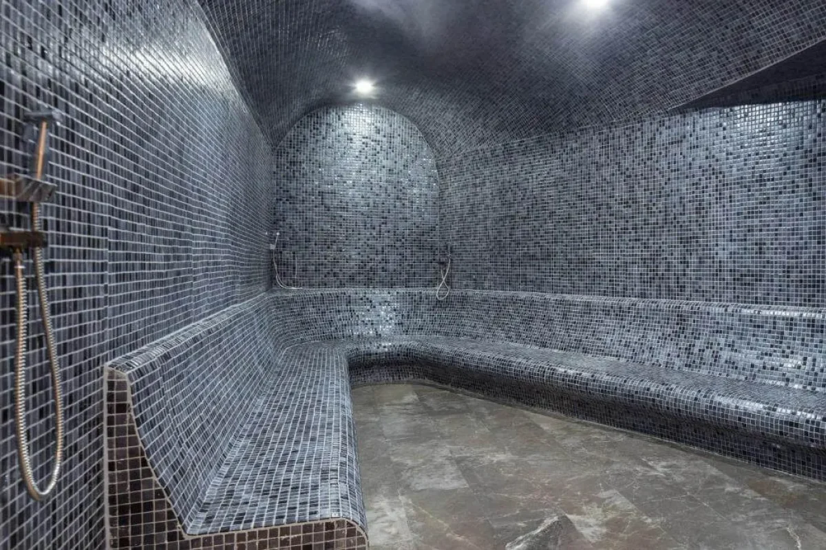 Ramada Plaza by Wyndham Batumi spa