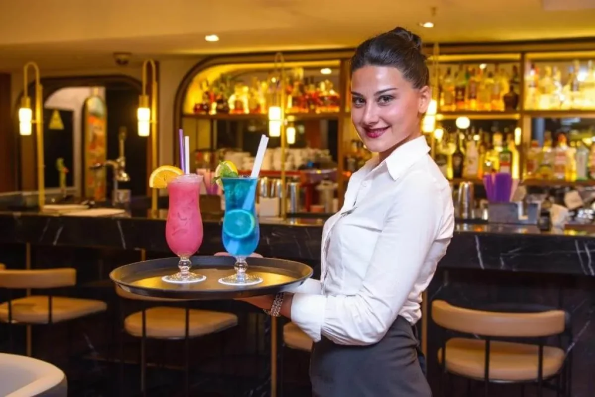 Tiflis palace hotel restaurant