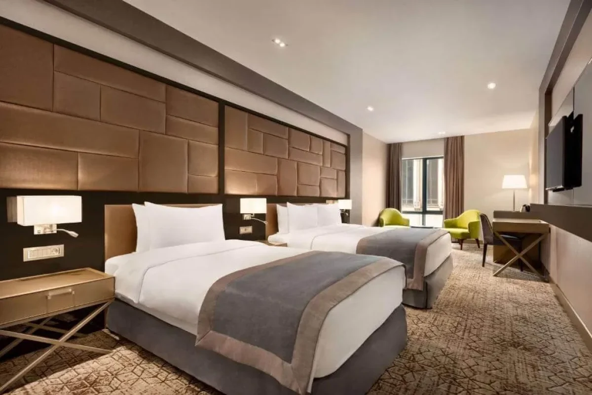 Wyndham grand hotel tbilisi reviews