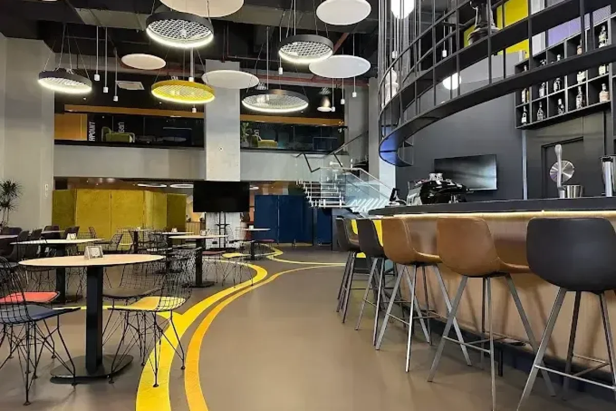 ibis Style batumi Bar