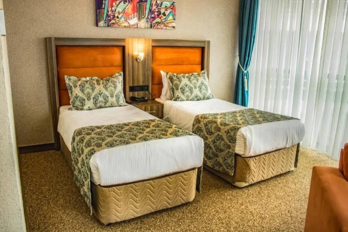 sky tower hotel batumi room2