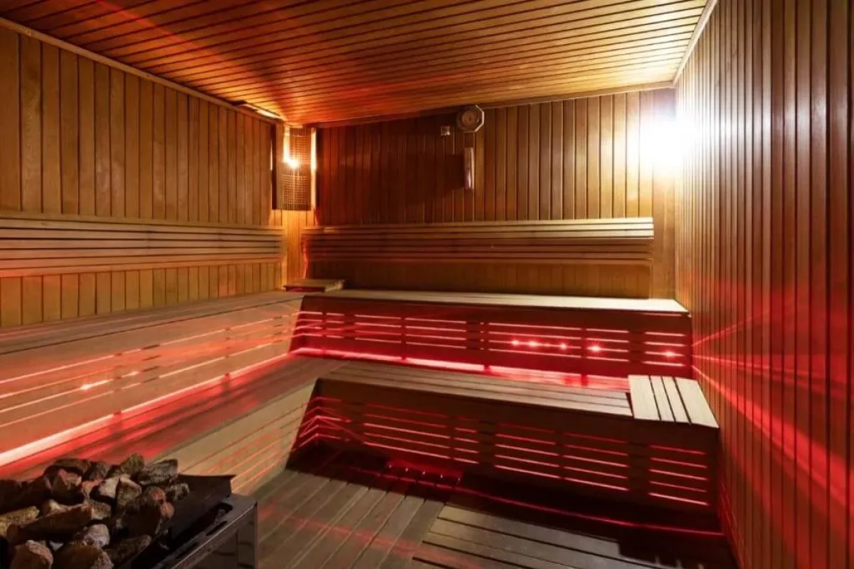 sky tower hotel batumi sauna