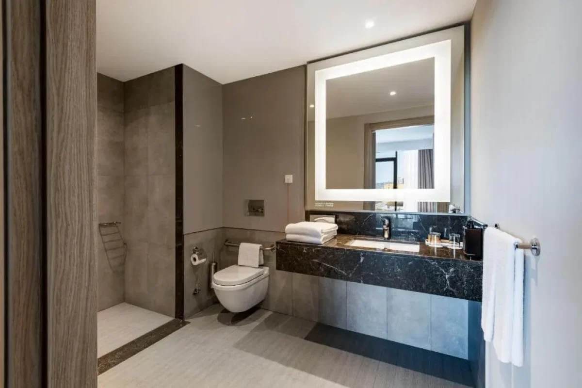 tbilisi saburtalo hotel by mercure yorumları